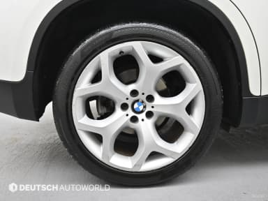 X6 (E71)