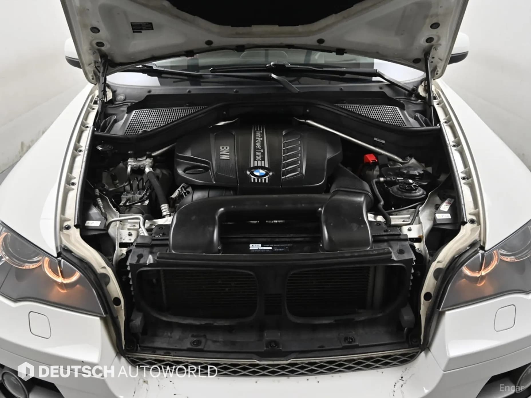 X6 (E71)
