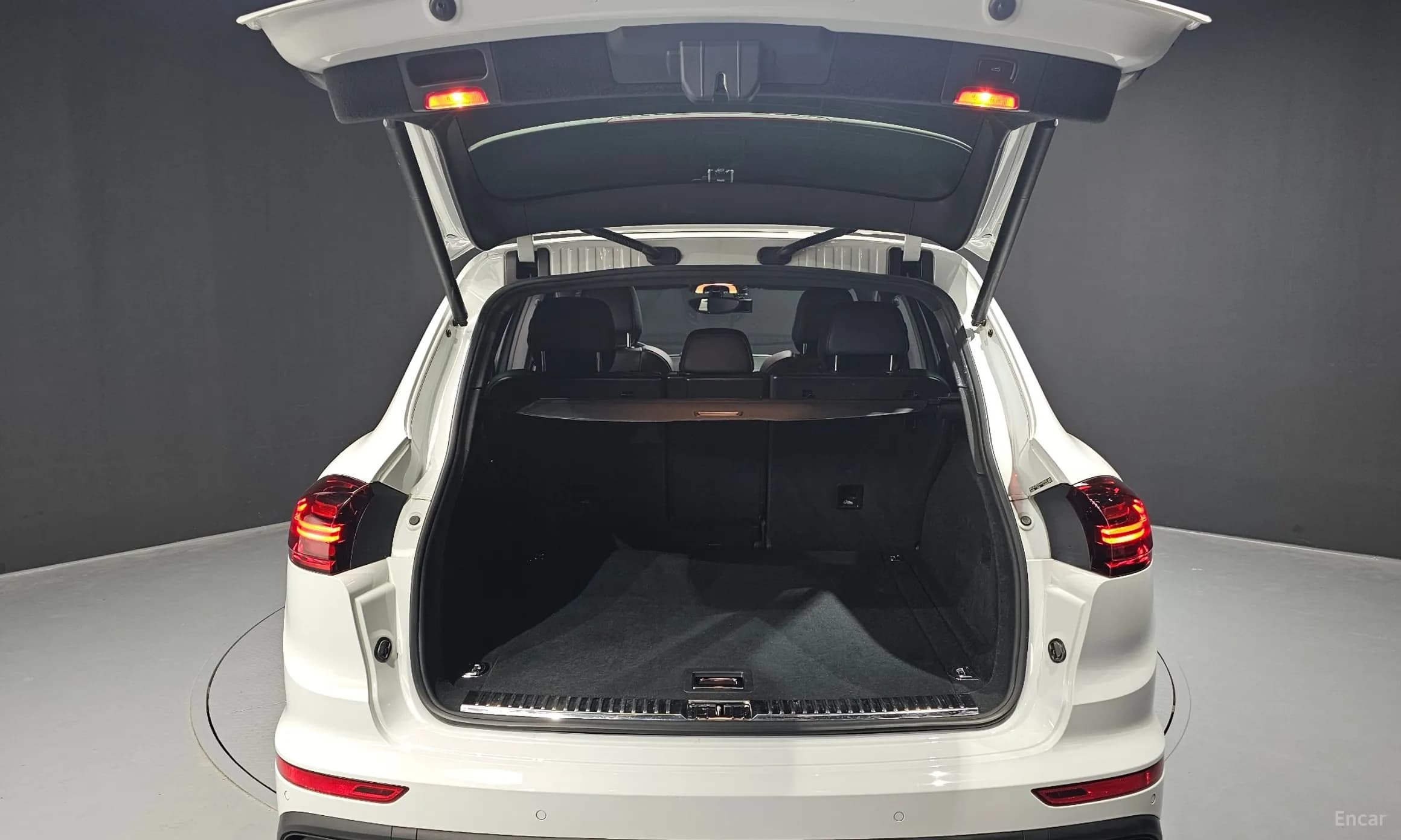 New Cayenne