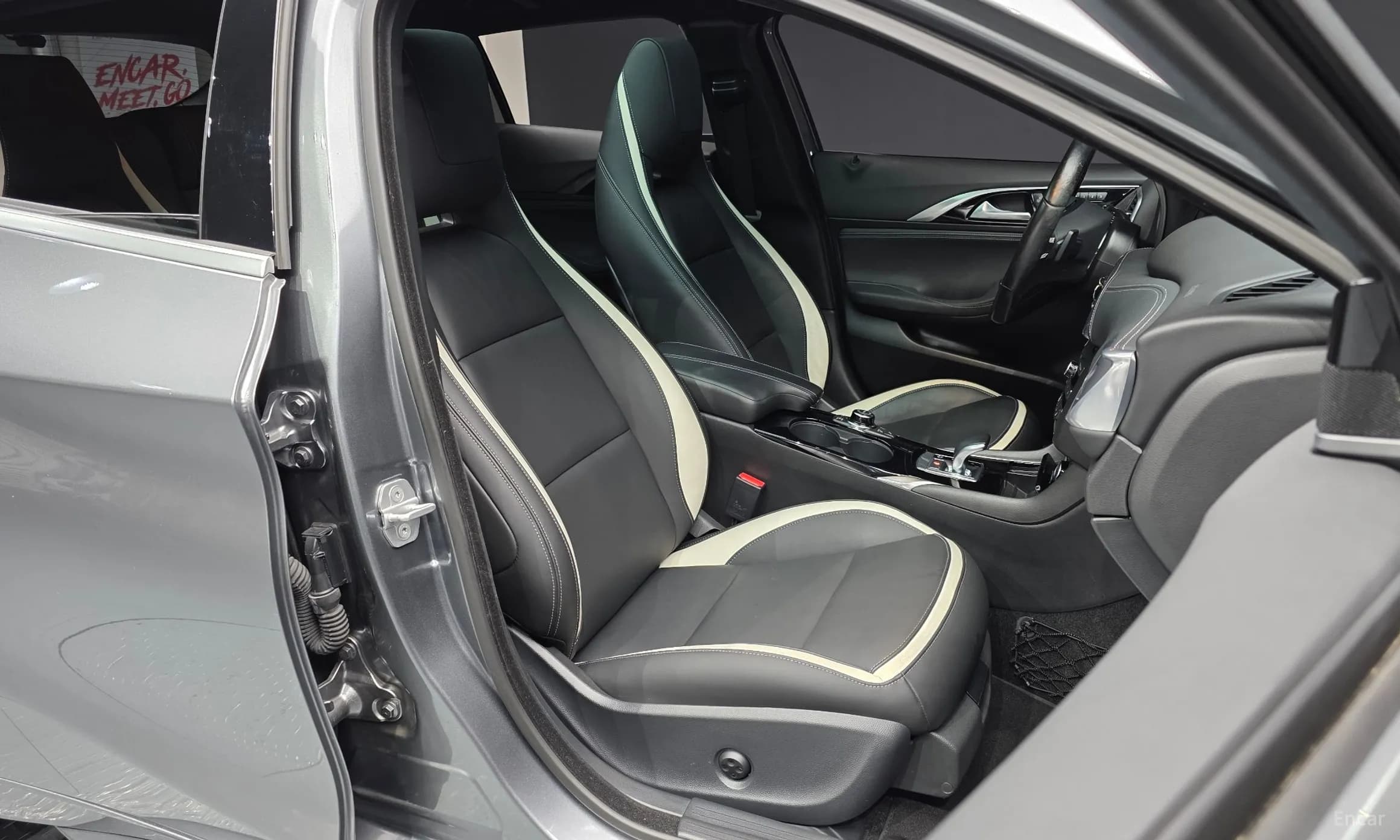 Q30