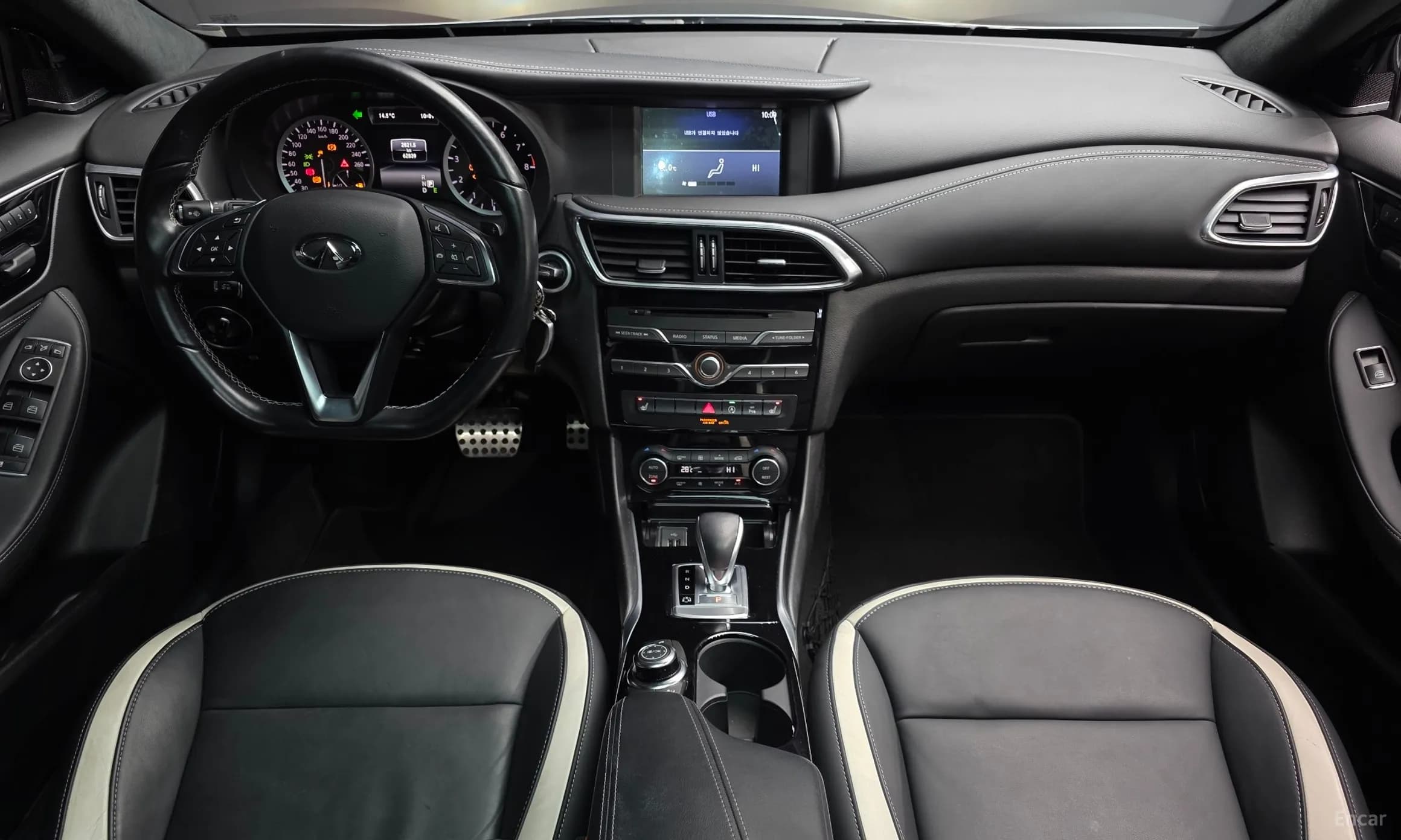 Q30