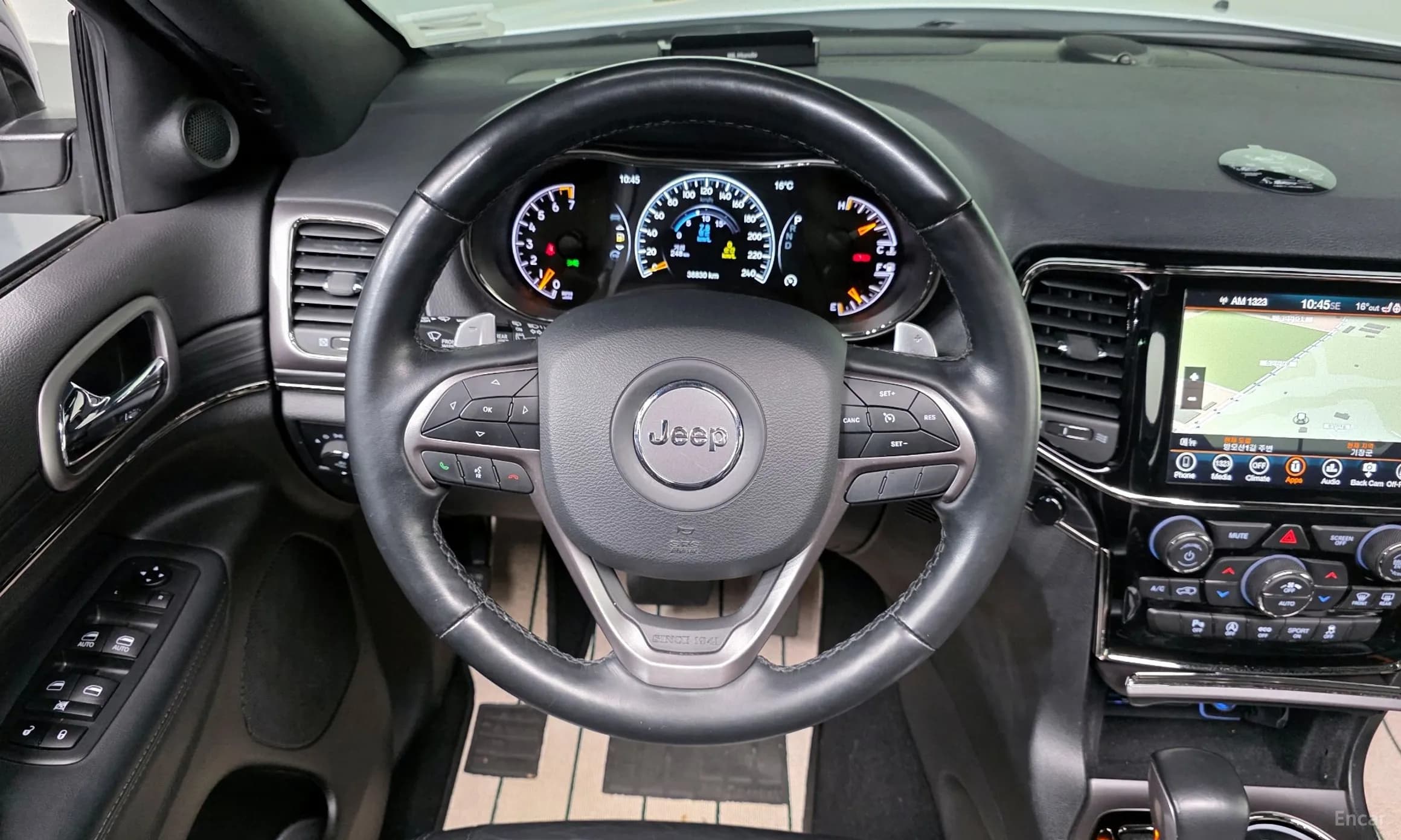 Grand Cherokee