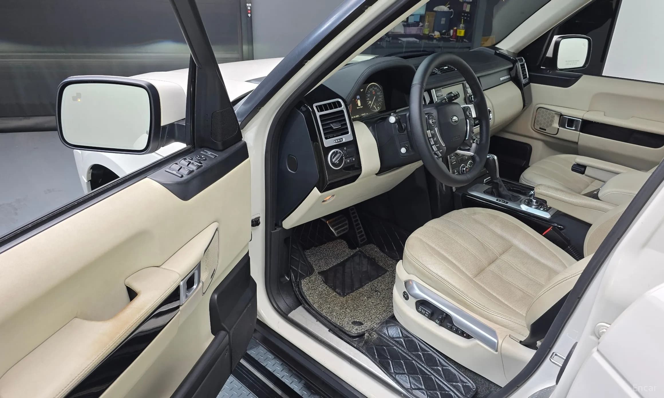 Range Rover