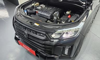 Rexton Sports Khan