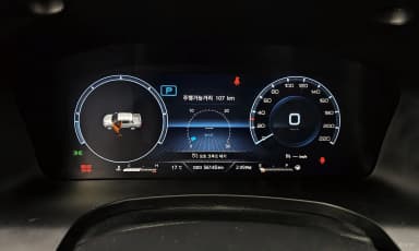 Rexton Sports Khan