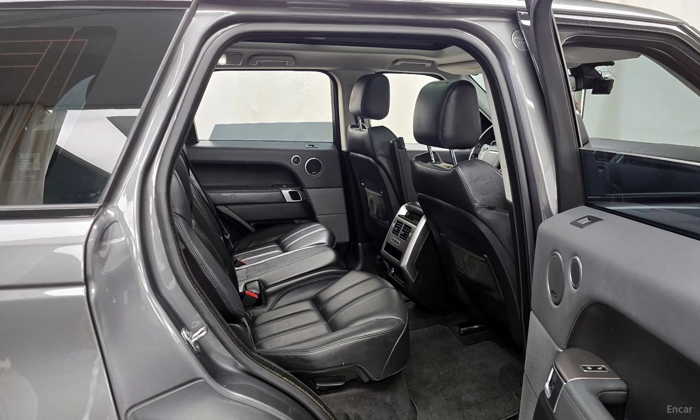 Range Rover Sport 2nd Generation