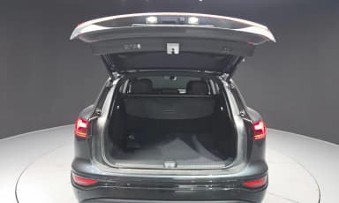 Q6 e-tron (GF)