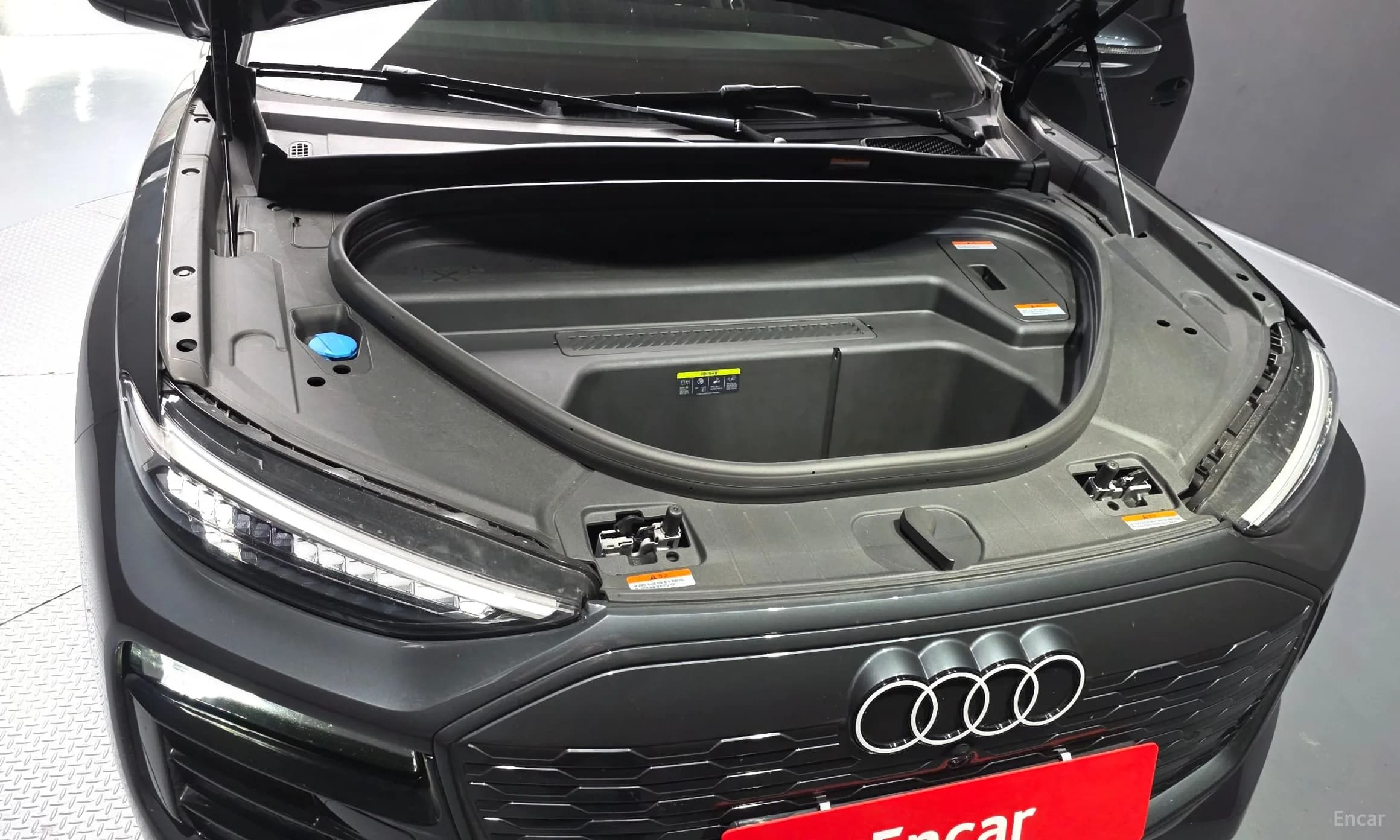 Q6 e-tron (GF)