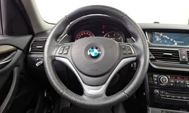 X1 (E84)