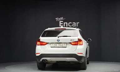 X1 (E84)