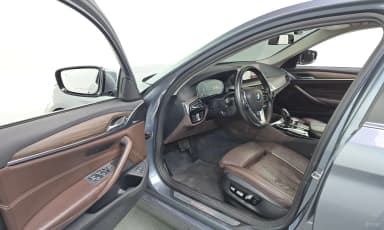 5 Series (G30)