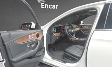 E-Class W213