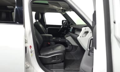 Defender (L663)