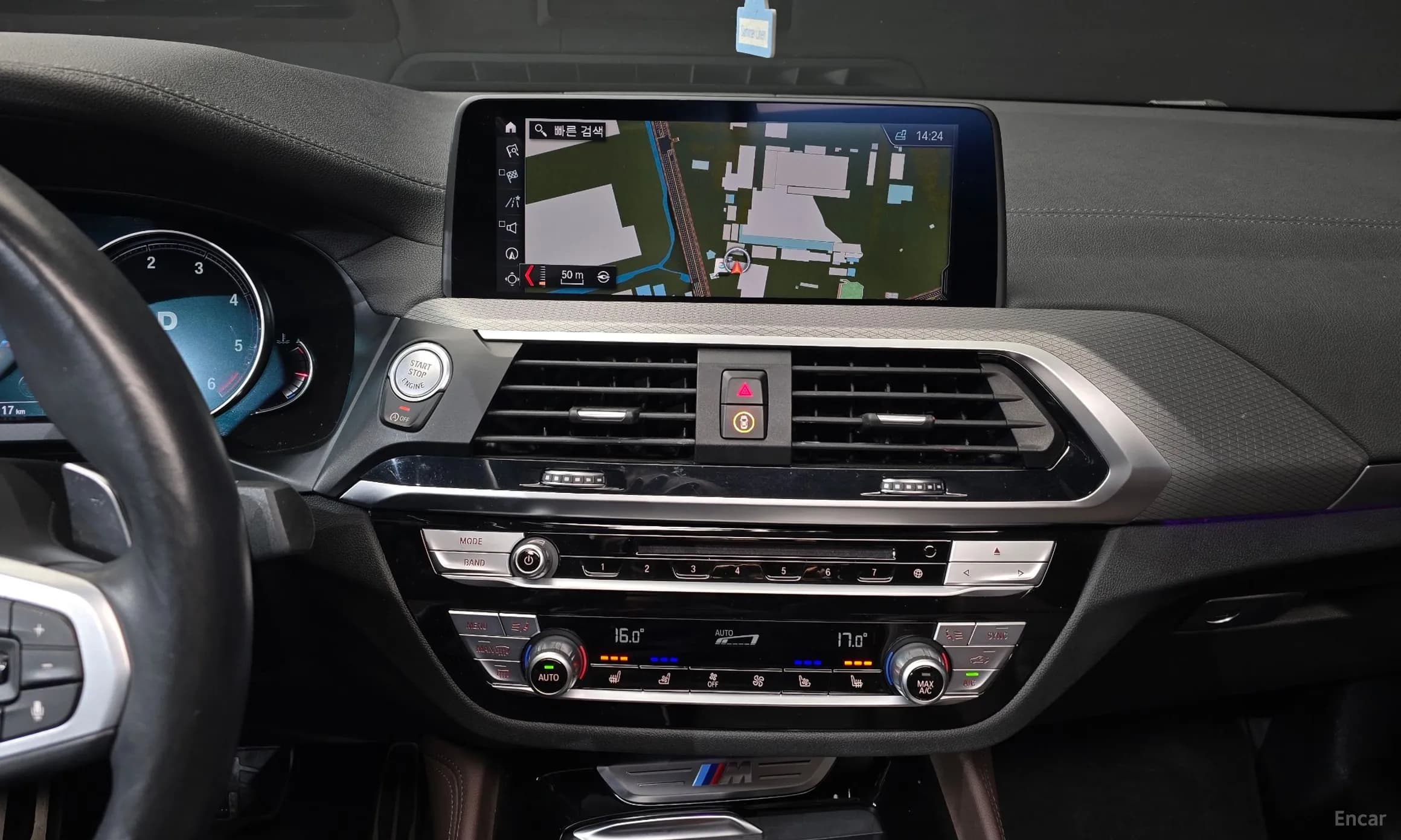 X4 (G02)