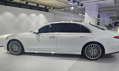 S-Class W223