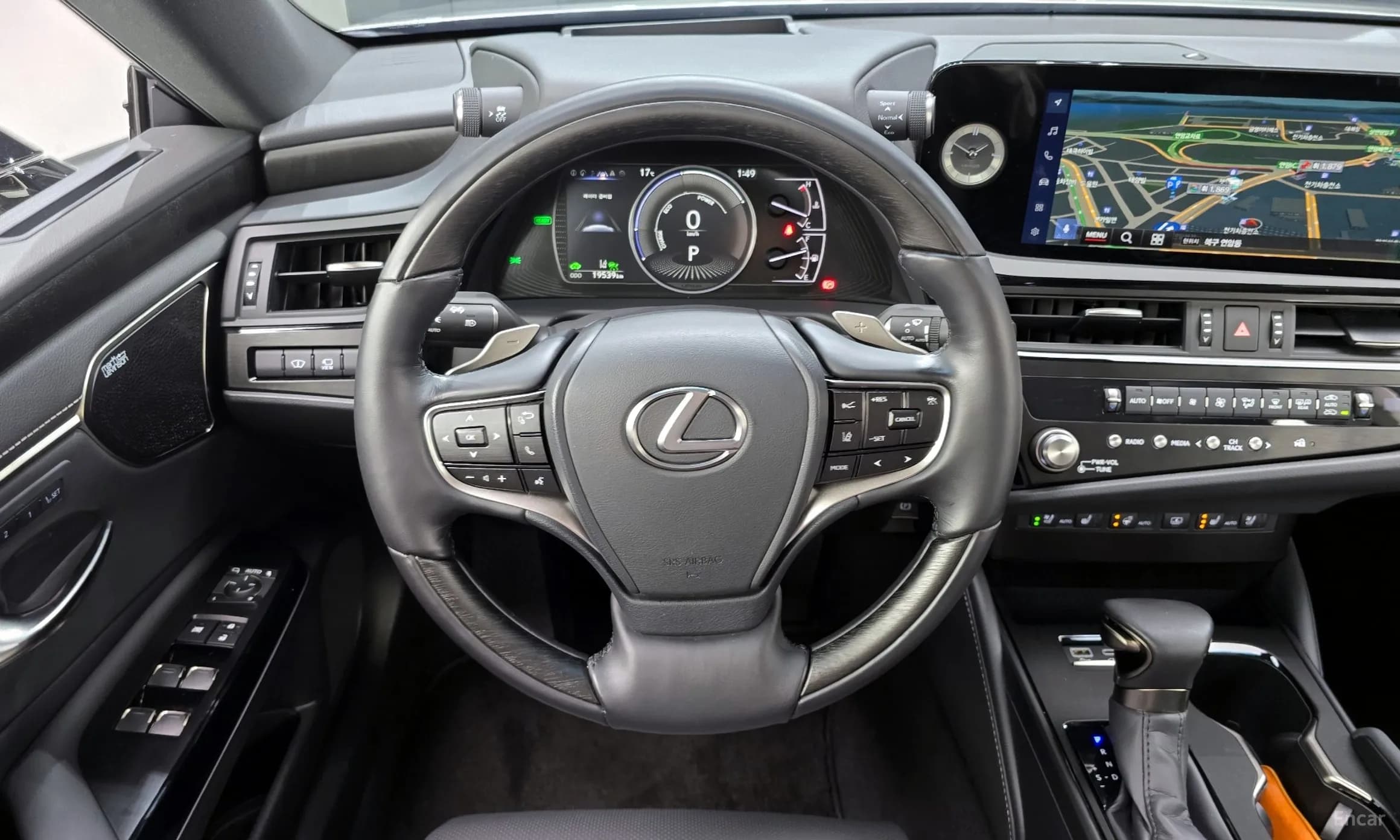 ES300h 7th Generation