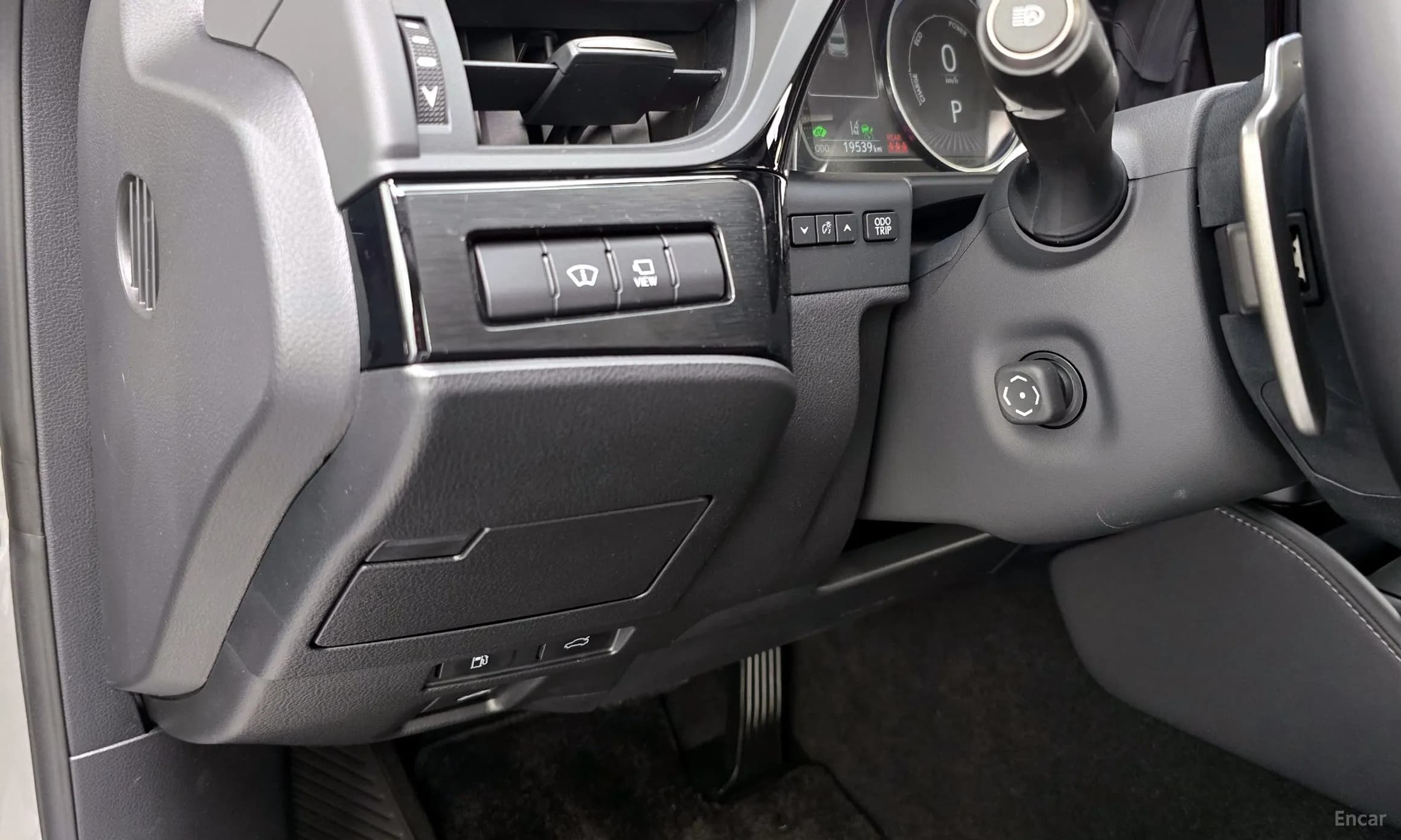 ES300h 7th Generation