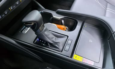 ES300h 7th Generation