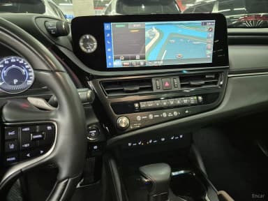 ES300h 7th Generation