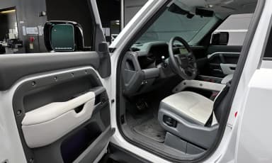 Defender (L663)