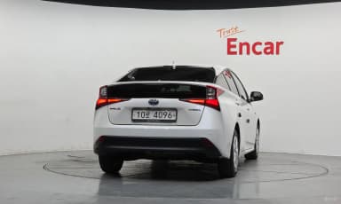 Prius 4th Generation