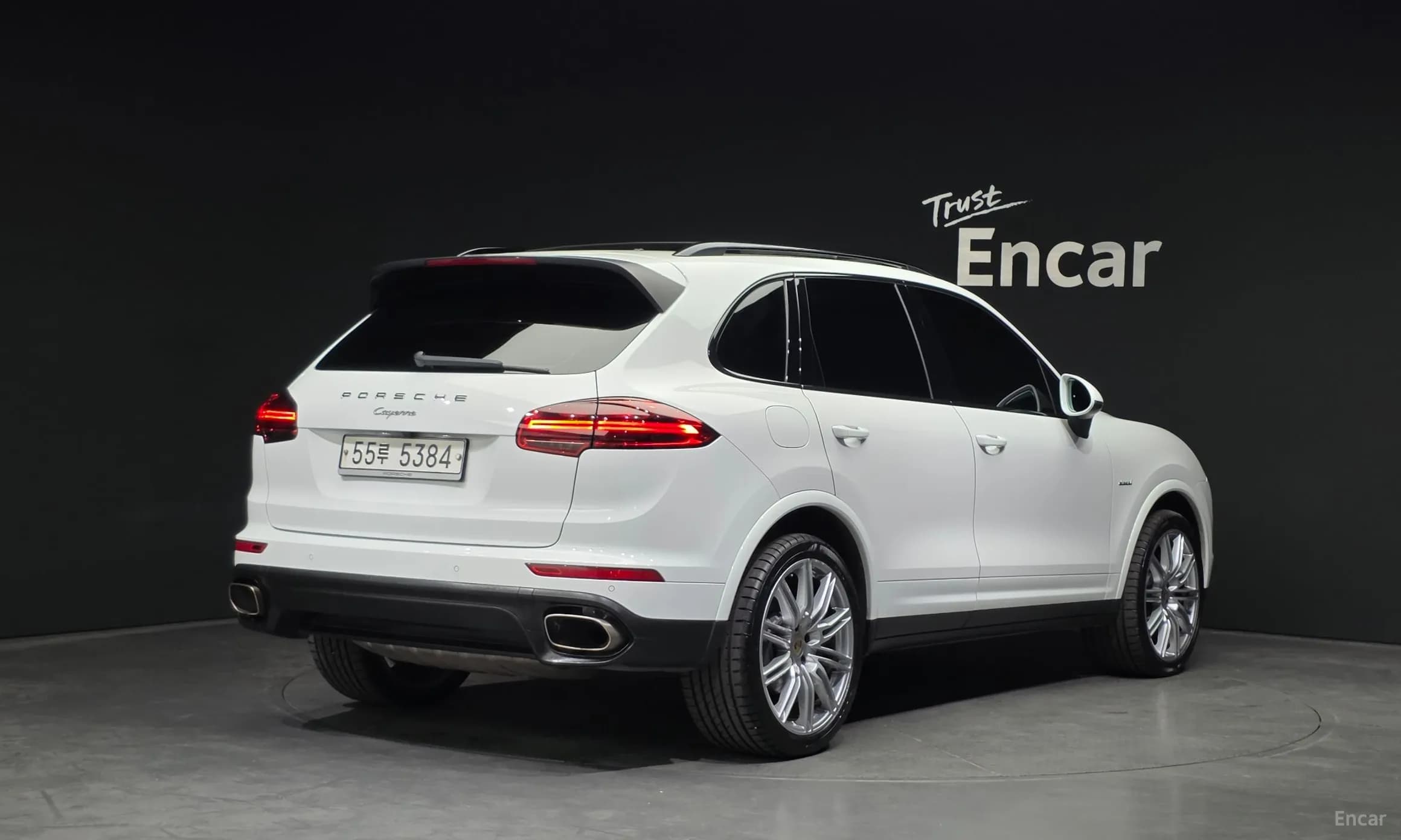 New Cayenne