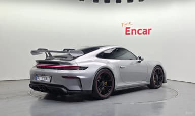 911 (992)
