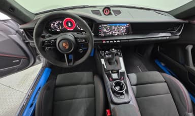 911 (992)