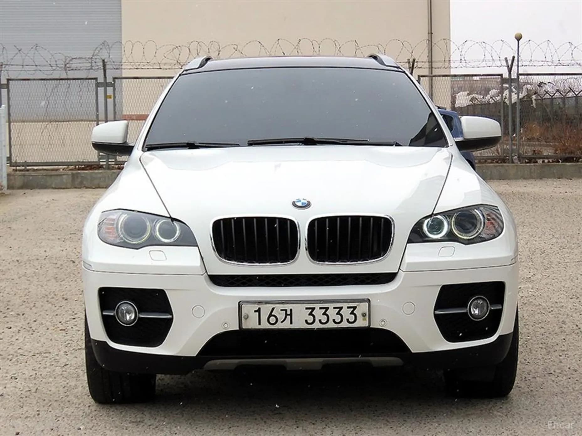 X6 (E71)