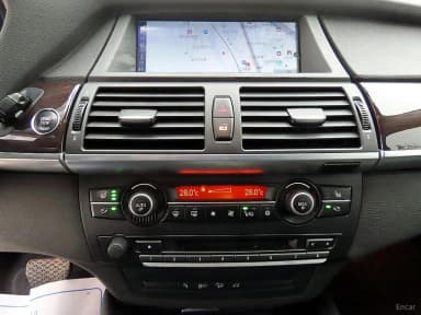 X6 (E71)