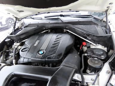 X6 (E71)