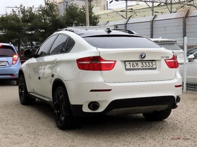 X6 (E71)
