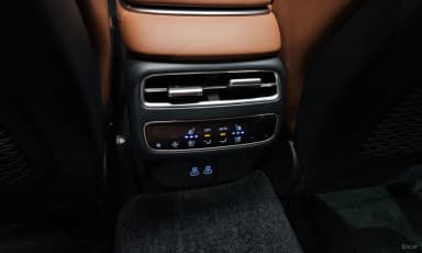 GV70