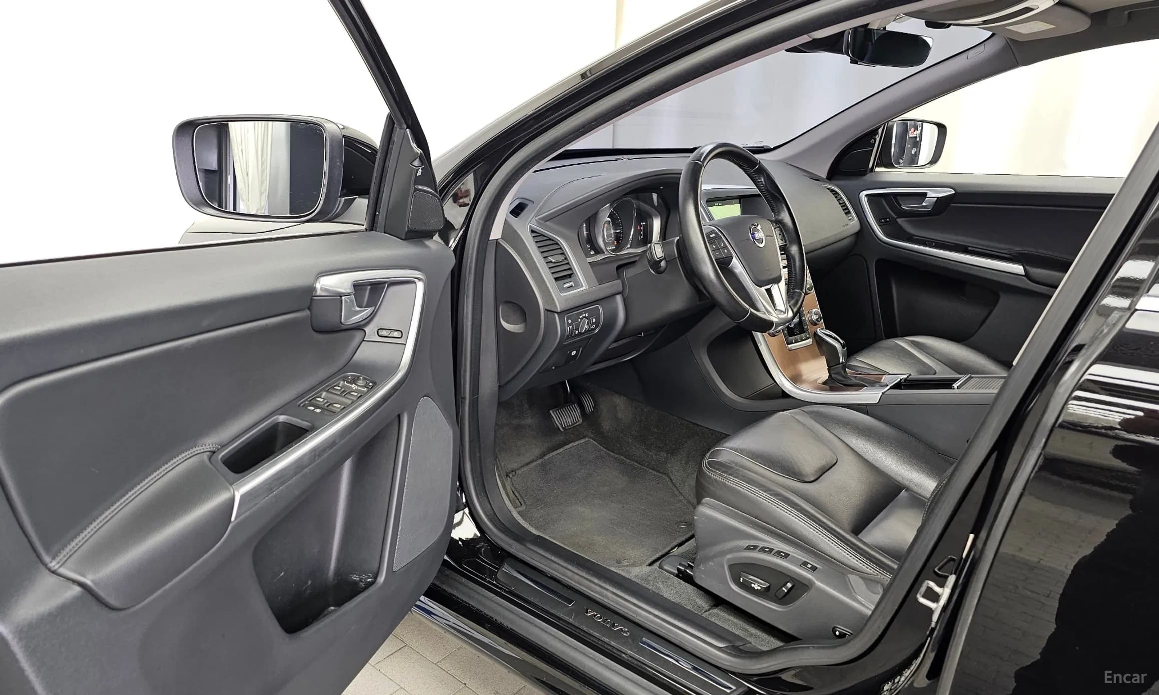 XC60