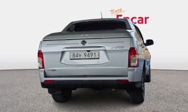 Korando Sports