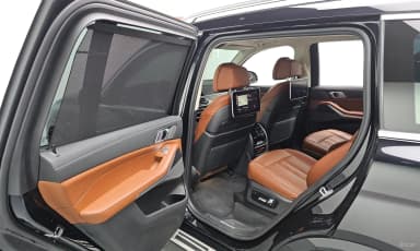 X7 (G07)