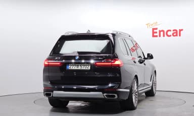 X7 (G07)