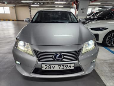 New ES300h