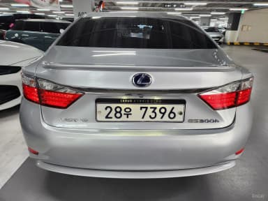 New ES300h