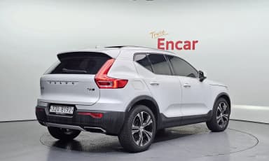XC40