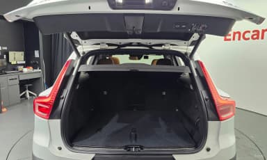 XC40