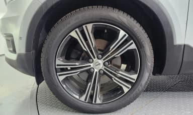 XC40