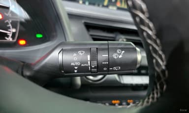 UX250h