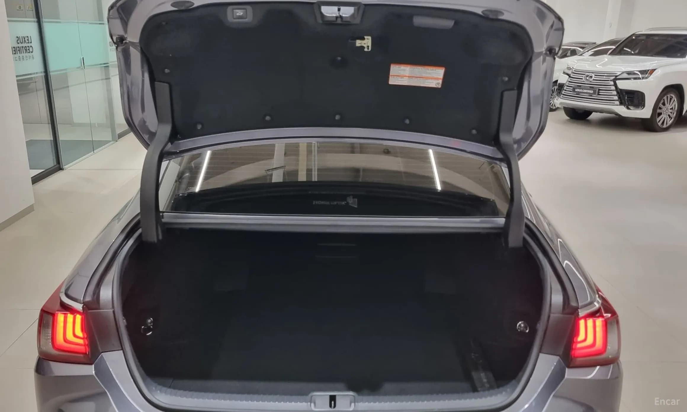 ES300h 7th Generation