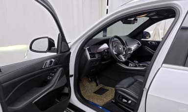 X5 (G05)