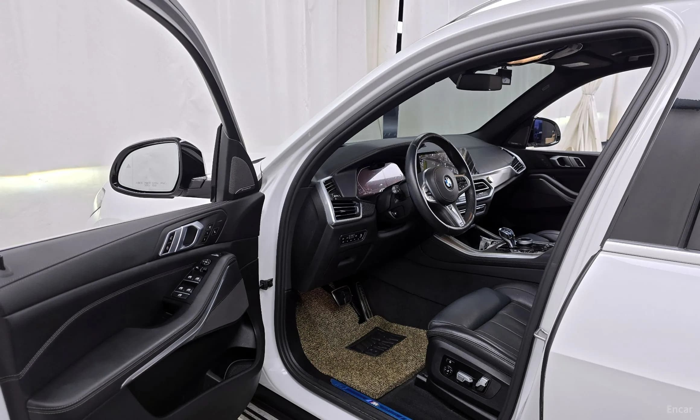 X5 (G05)
