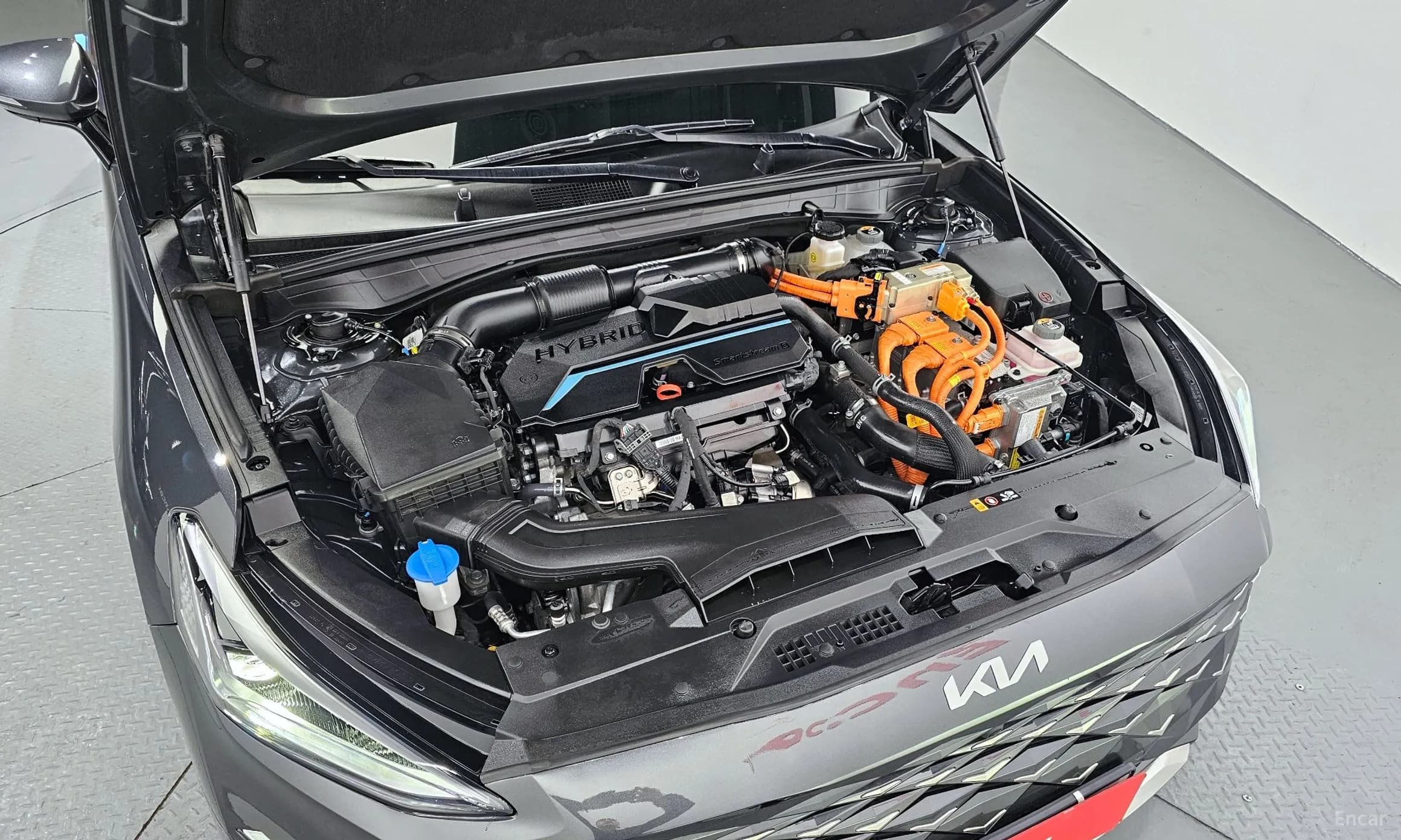 K8 Hybrid