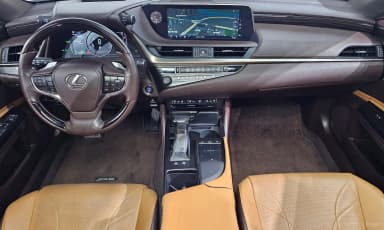 ES300h 7th Generation