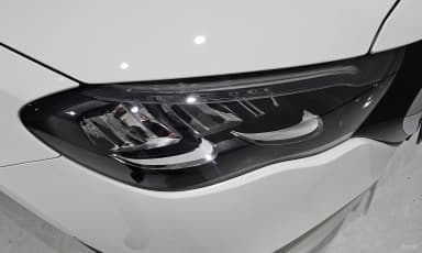E-Class W214