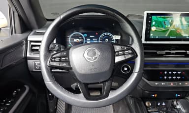 Rexton Sports Khan